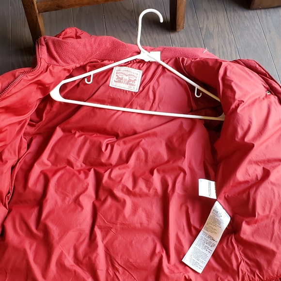 Levi's feather 🪶 down jacket - Picture 3 of 5